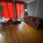 One Room Apartment In Paris Montmartre